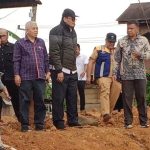 Komisi 4 DPRD Sumbar Evaluasi Progres Pembangunan Tebing Sungai Batang Pasaman 6