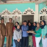 Anggota DPRD Sumbar, Ridwan Dt Tumbijo, Mengadakan Pertemuan Dengan Kelompok Peternak Ayam Untuk Menyerap Aspirasi Dan Mendiskusikan Pengembangan Program 7-750×450
