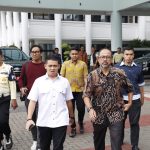 Driver Maxim Keluhkan Potongan Aplikasi, DPRD Sumbar Terima Tuntutan Massa Aksi Buruh 10