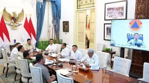 PRESIDEN PRABOWO PRIORITASKAN KESELAMATAN MASYARAKAT, PEMERINTAH KERAHKAN 5 STRATEGI PENANGANAN KARHUTLA PRESIDEN PRABOWO PRIORITASKAN KESELAMATAN MASYARAKAT, PEMERINTAH KERAHKAN 5 STRATEGI PENANGANAN KARHUTLA
