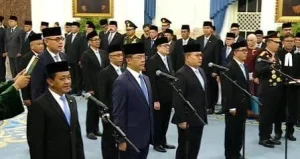 Membaca Strategi di Balik Reshuffle Kabinet Presiden Prabowo Membaca Strategi di Balik Reshuffle Kabinet Presiden Prabowo